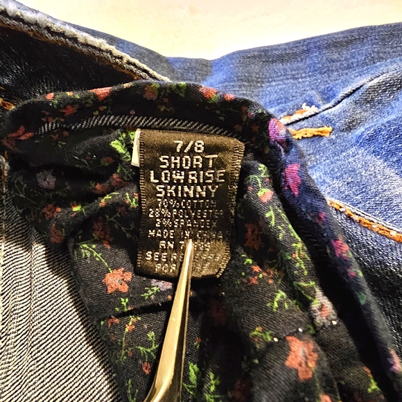 twentyone black jeans • Size 7/8 Short (Juniors) - Picture 4 of 8